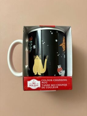 Holiday Time Colour-Changing Cat Mug 490ml BNIB